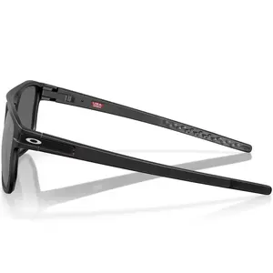 Óculos Oakley Latch Beta Preto Fosco - com Lente Preta Polarizada (Prizm)